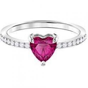 Swarovski Herzring in Rot, 55mm, Rhodiniert