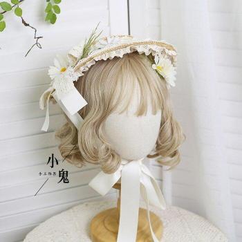 Sombrero plano de paja con diseño Lolita y flores