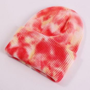 Chic Gradient Woolen Cap