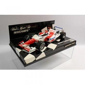 Trulli 2004 TF104 by Panasonic – 1:43 Miniature