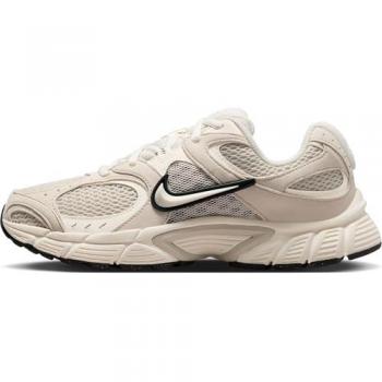 Baskets de sport Nike Vomero V5