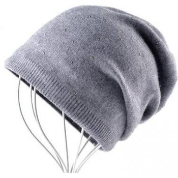 Pearl Embellished Women's Beanie