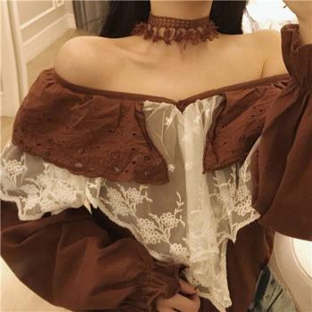 Chic Ruffled Off-Shoulder Top