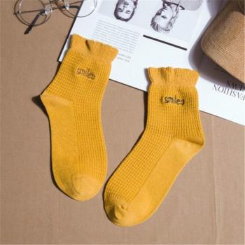 Paires de Chaussettes Hivernales à Broderie