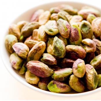 Minoya Raw Pistachio Bundle – 12 x 1 kg Bags for Retail