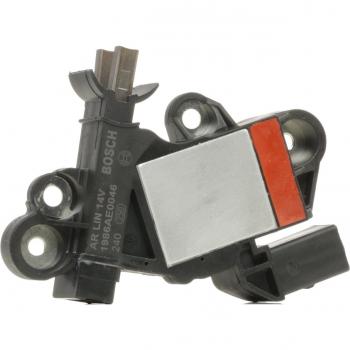 BOSCH 1 986 AE0 046 Régulateur d'alternateur