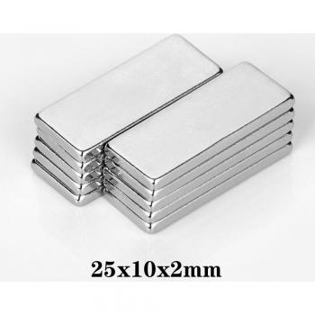 Aimant Puissant 25×10×2 mm – Bloc de Fer