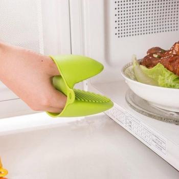 Heat-Resistant Silicone Oven Mitts