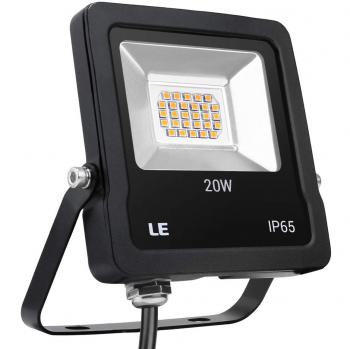 WeatherShield 200W LED Garden Flood Light – 1600 Lumens, Waterproof