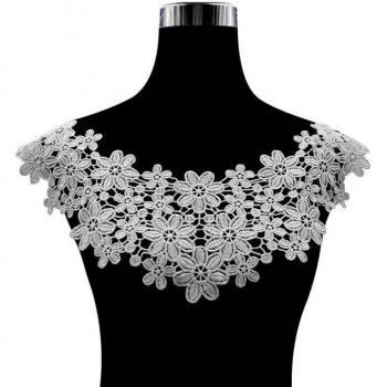 Col Tissu Décor Robe