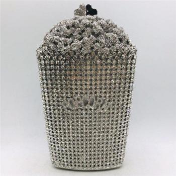 Popcorn Clutch Handtasche mit Kristallverzierung