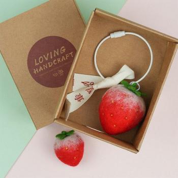 Accessoires de bijoux en laine
