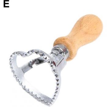 Ravioli-Stempel-Set mit Holzgriff