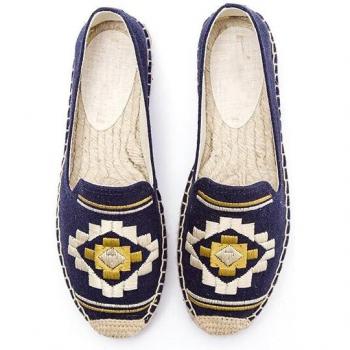 Casual Women's Slip-On Espadrilles