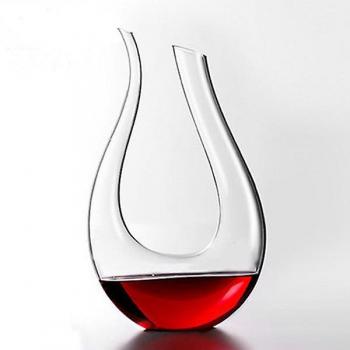Carafe en cristal pour vin rouge
