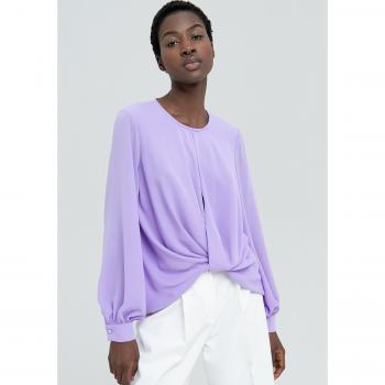 Camisa leve em tecido georgette