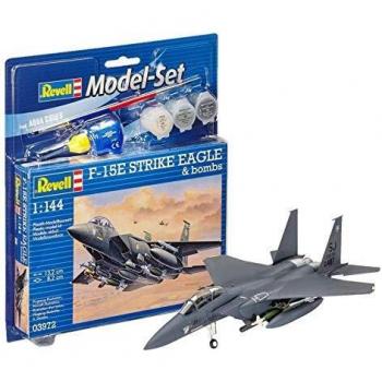 Model Set F-15 E STRIKE EAGLE con armamento 1:144