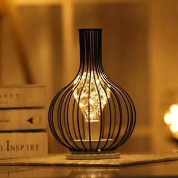 Lampe de chevet en cage métallique noire, lampe à piles