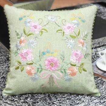 Beginner's Tape Embroidery Hemp Pillow
