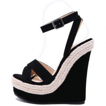 Calzado Moderno Eilyken con Ankle Strap