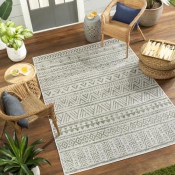 Outdoor Bliss Moss Green Rug 160x230
