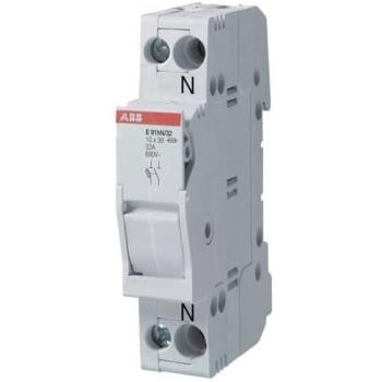 C. Circuit tripolaire 125A+n E93N/125 SX