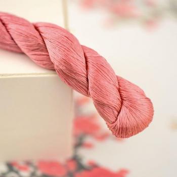 Fil de broderie soie rouge 400 m