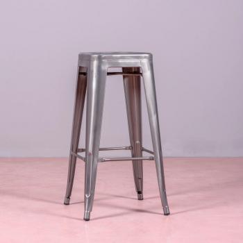 Nest Dream sgabello industriale 76 cm in acciaio metallizzato, modello Bistro