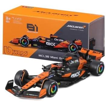 Piastri McLaren F1 18-38215 Bburago Casco