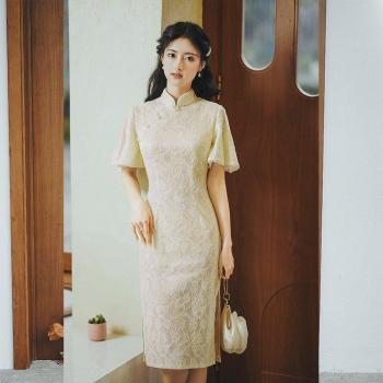 Collar Mandarín para Mujer, Cheongsam de Gasa con Encaje, Manga Corta, Longitud Rodilla, Ocasiones Especiales