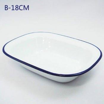 Enamel rectangular pie dish