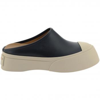 Chaussures à enfiler Marni en cuir noir