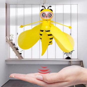 Luminous Bee Flying Toy with Infrared Sensor