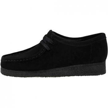 Zapatilla Clarks Wallabee negra, estilo urbano y cómodo