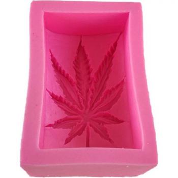 Big Leaf 3D Silicone Baking and Soap Mold