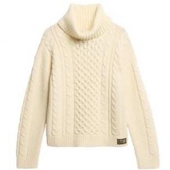 Pull femme Superdry à col roulé et maille torsadée