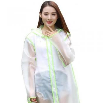 Impermeable con Capucha “Viento y Agua”