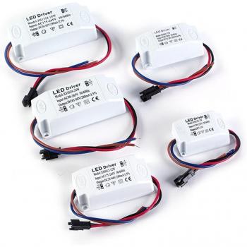 Bloc d'alimentation LED 13-18W 300mA