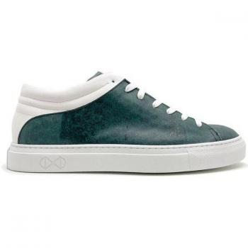 Sleek Low Sneaker aus Luftpolsterfolie