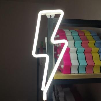 Universum Neon Deko