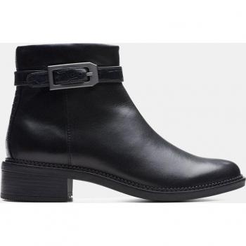 Botines Clarks Maye Grace para mujer en piel con cremallera y tacón