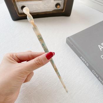 Women’s Chinese Hairpins in Acetate Resin