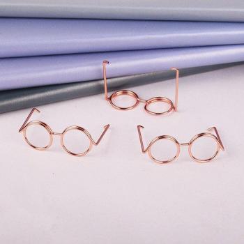 Accesorios de oficina en oro rosa