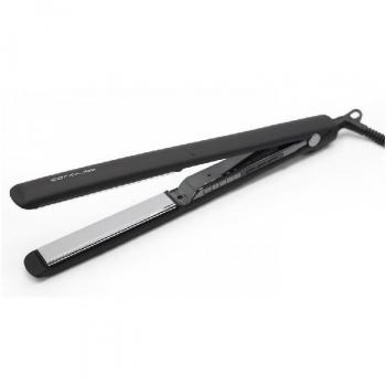Plancha para cabello Corioliss C3 en negro cromo y soft touch con placas de titanio