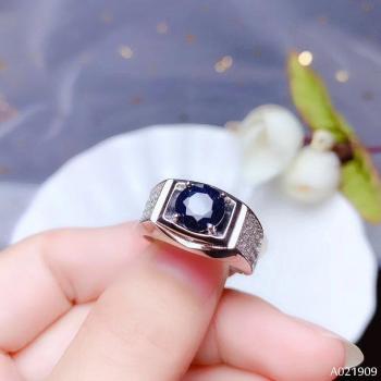 Joya Noble: Anillo de Plata 925 con Zafiro Natural