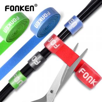 Clip enrollable de cables USB y power FONKEN – Ordena tu espacio