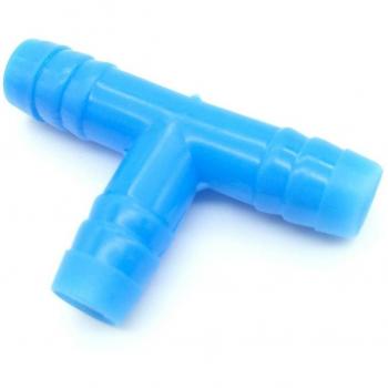 Conector Púas 8mm en T – Riego de Jardín Gree House
