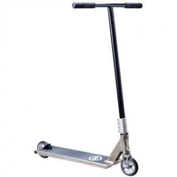 Trottinette Striker Gravis