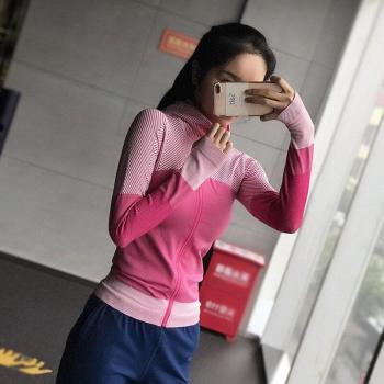 Chaqueta Fitness RashGuard para Gimnasio