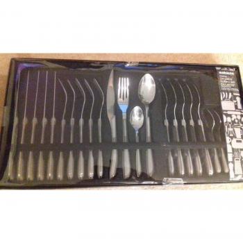 Sabichi 24‑Piece Roma Dining Set